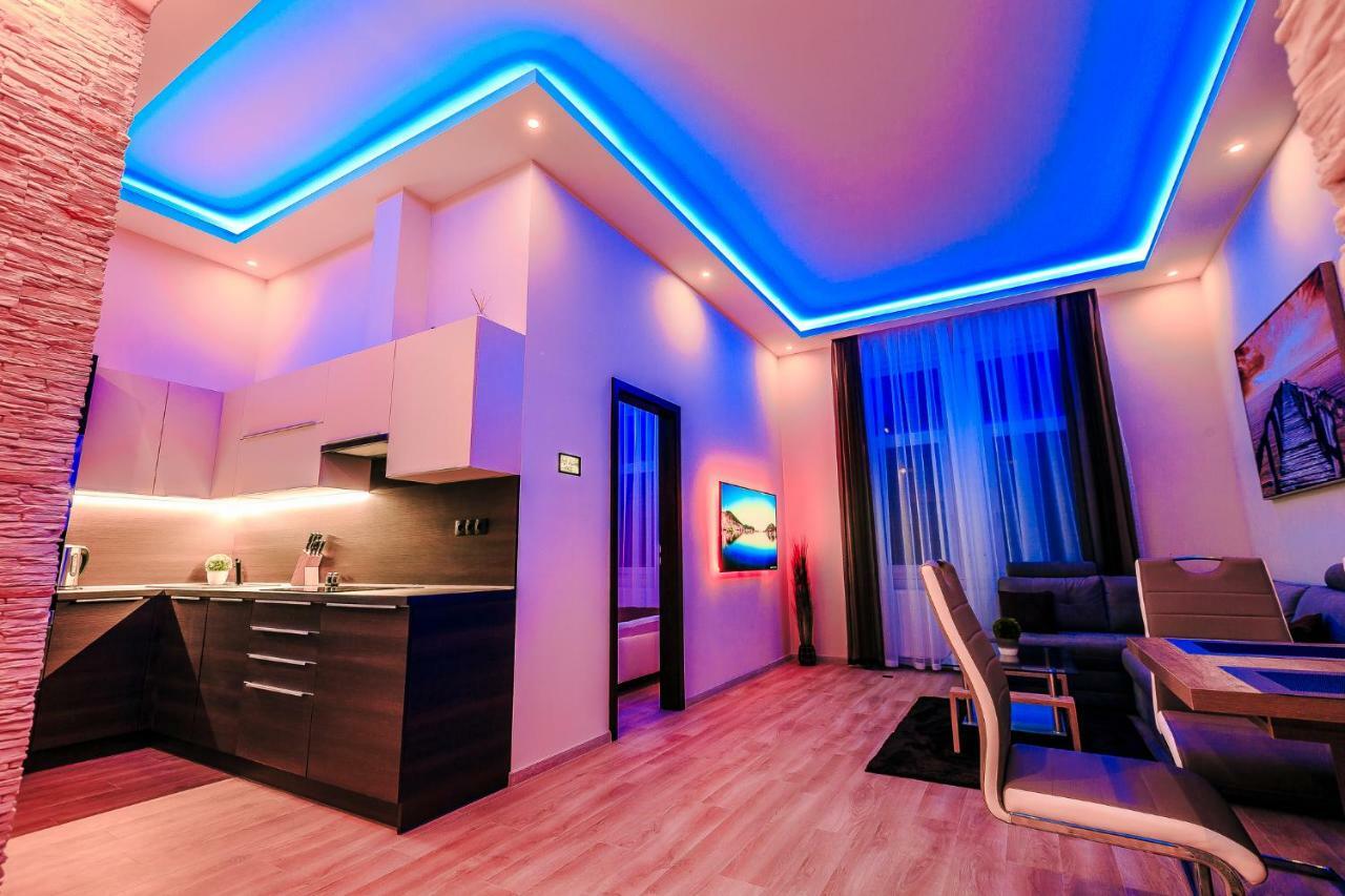 Luxury Smart Apartments Szeged Exterior photo