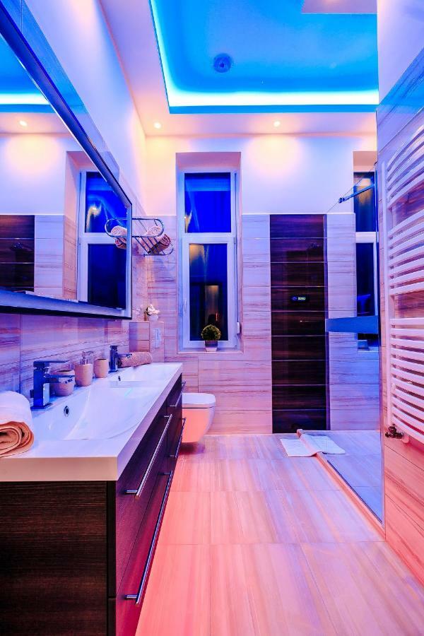 Luxury Smart Apartments Szeged Exterior photo
