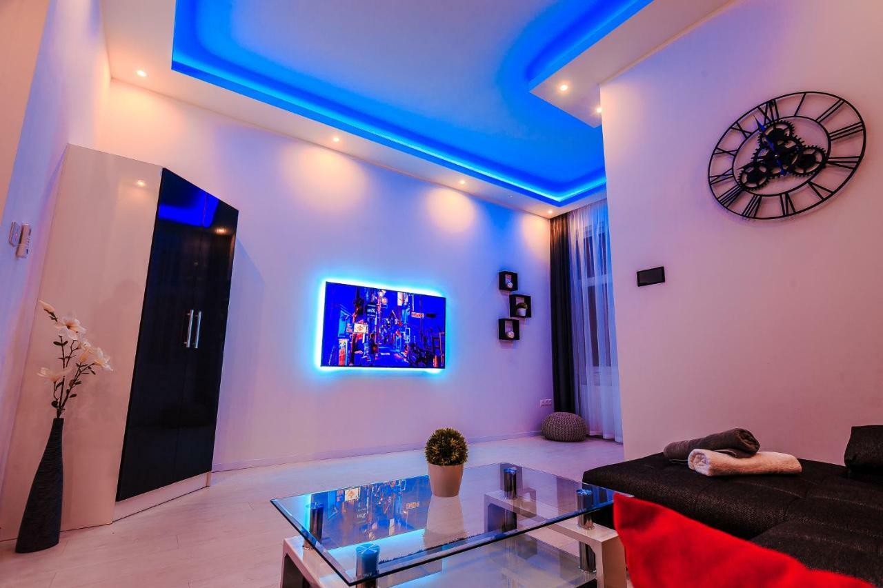 Luxury Smart Apartments Szeged Exterior photo